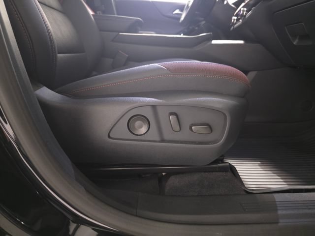 Certified 2026 Chevrolet Equinox RS w/ Convenience Package III AWD/4WD image 36
