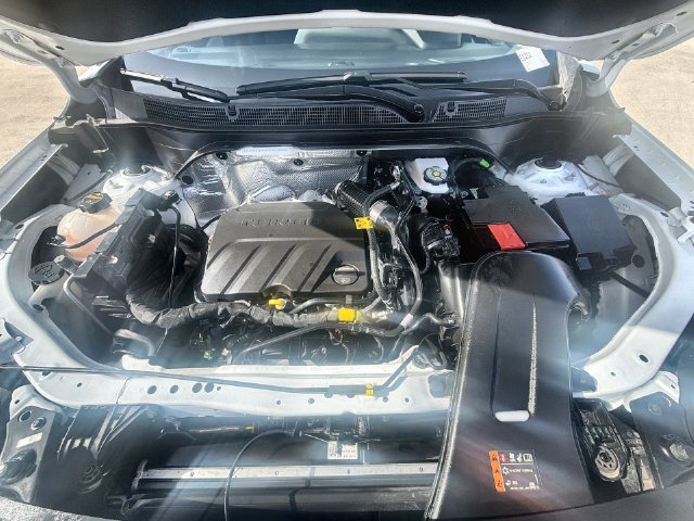 Certified 2026 Chevrolet Trax LT FWD image 28