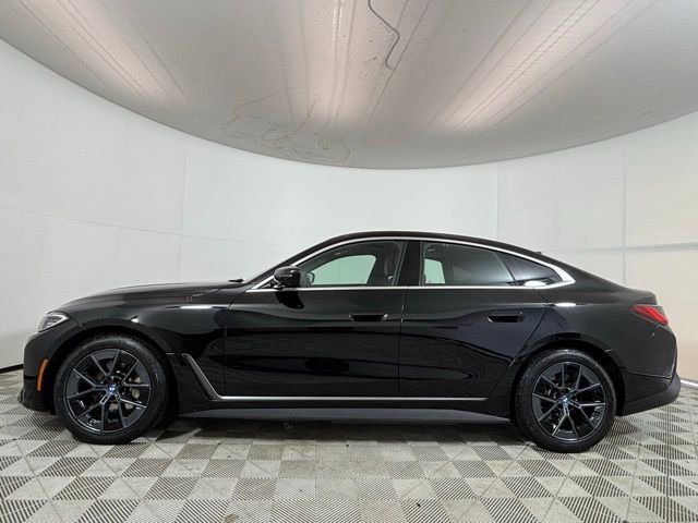 Used 2023 BMW i4 eDrive35 w/ Premium Package RWD image 4