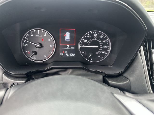Used 2024 Subaru Outback Premium image 12