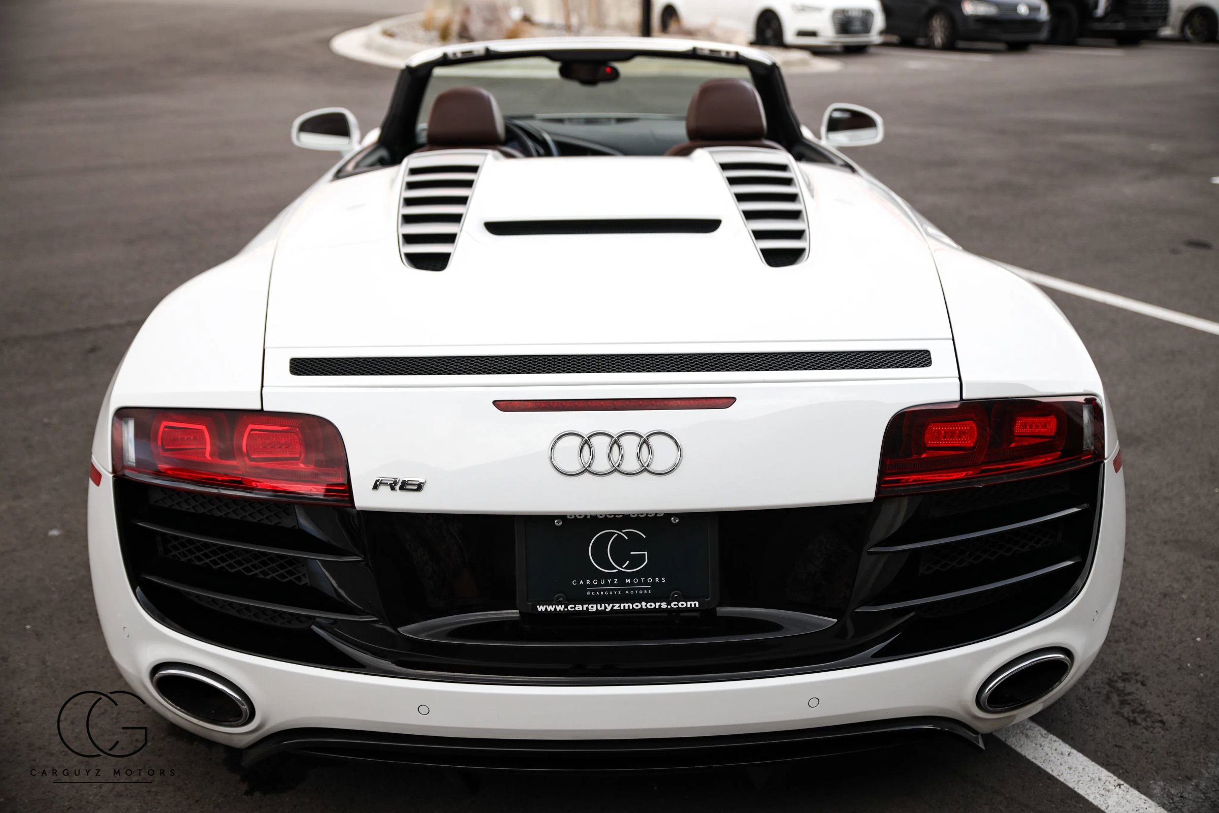 Used 2011 Audi R8 V10 AWD/4WD image 14