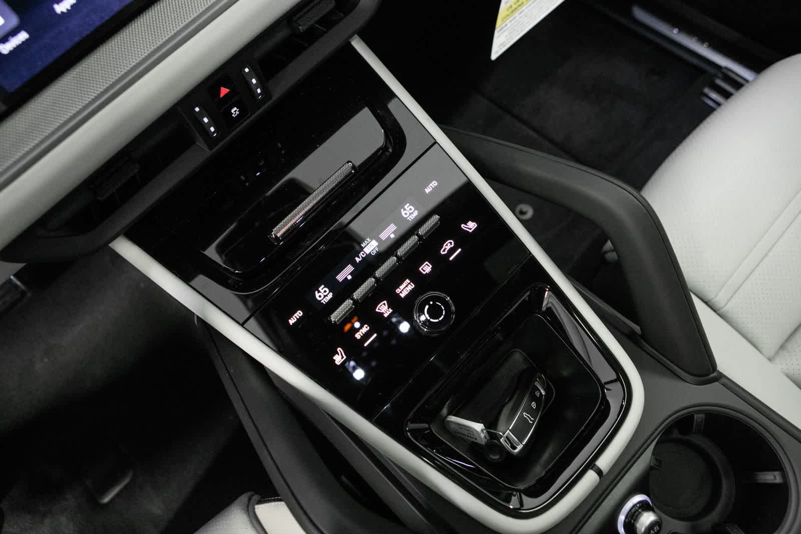 New 2026 Porsche Cayenne S AWD/4WD image 23