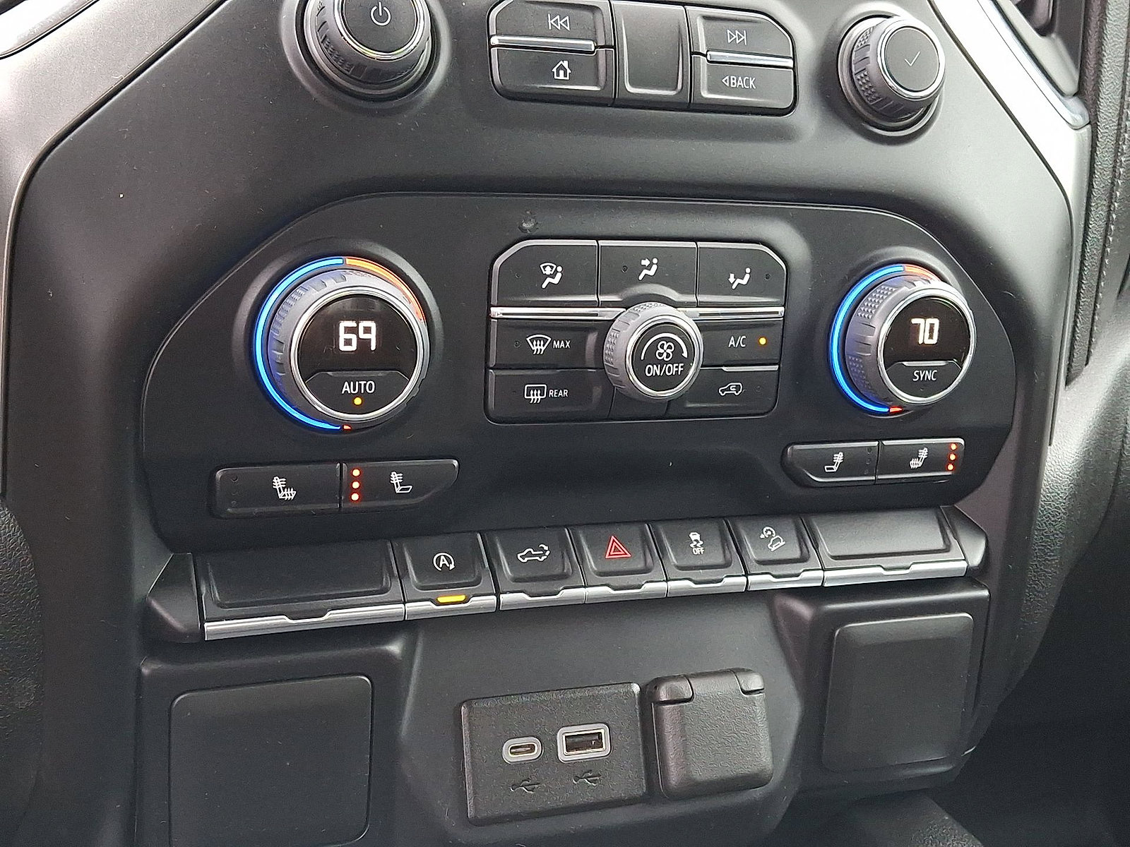 Certified 2022 Chevrolet Silverado 1500 RST image 25