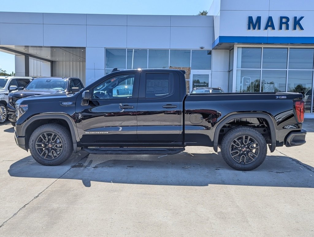 New 2026 GMC Sierra 1500 Pro w/ Graphite Edition AWD/4WD image 9