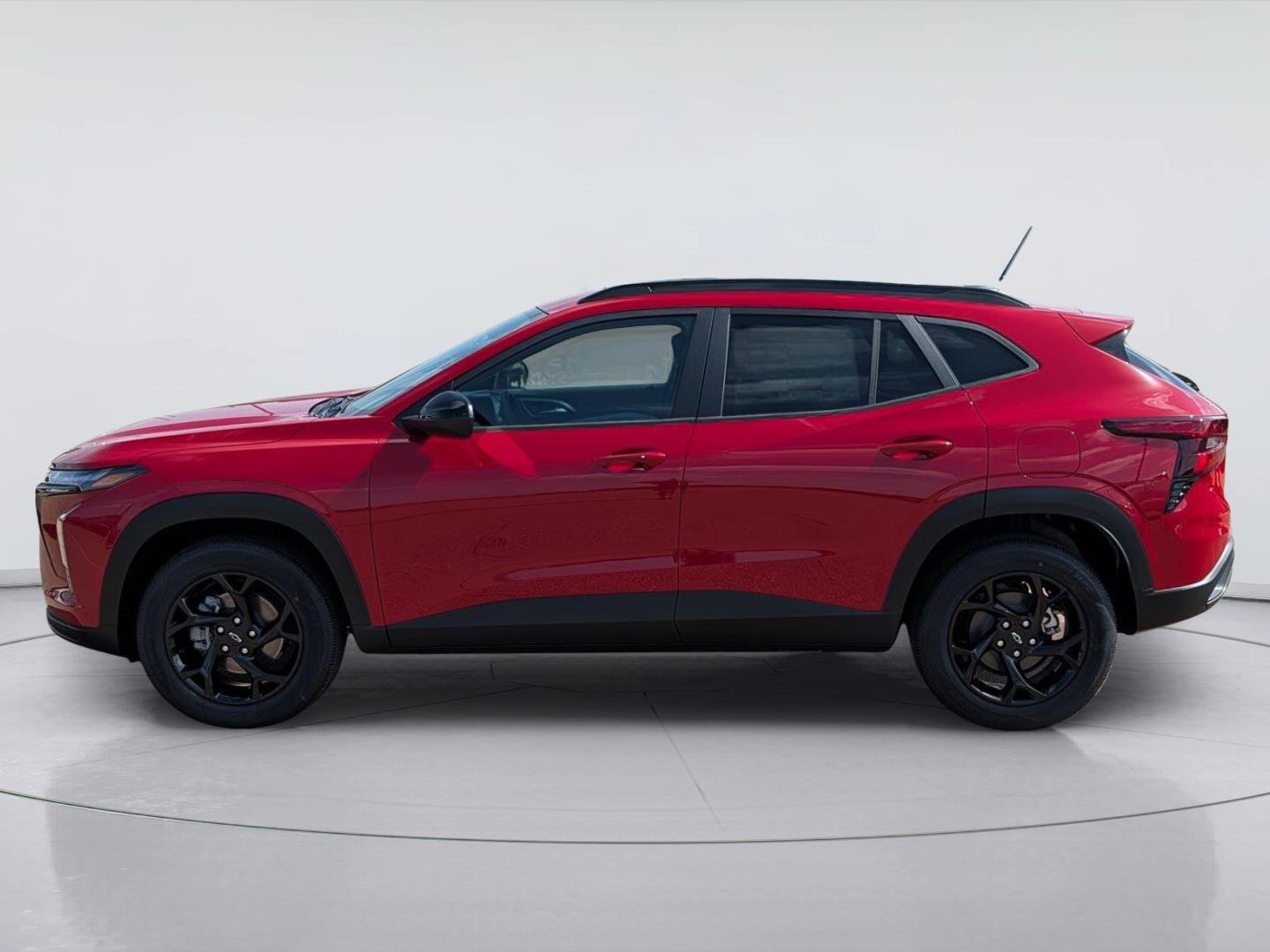New 2026 Chevrolet Trax LT w/ Sunroof Package FWD image 2