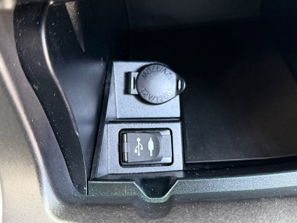 Used 2016 Toyota Camry XLE w/ Protection Package (Q2) image 22