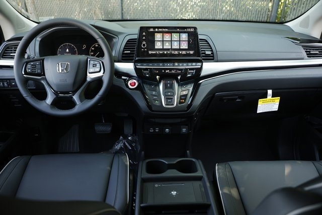 New 2026 Honda Odyssey Touring image 33