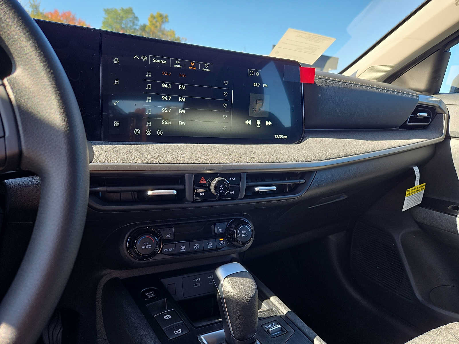 New 2027 Nissan Kicks SV w/ SV Premium Package AWD/4WD image 12