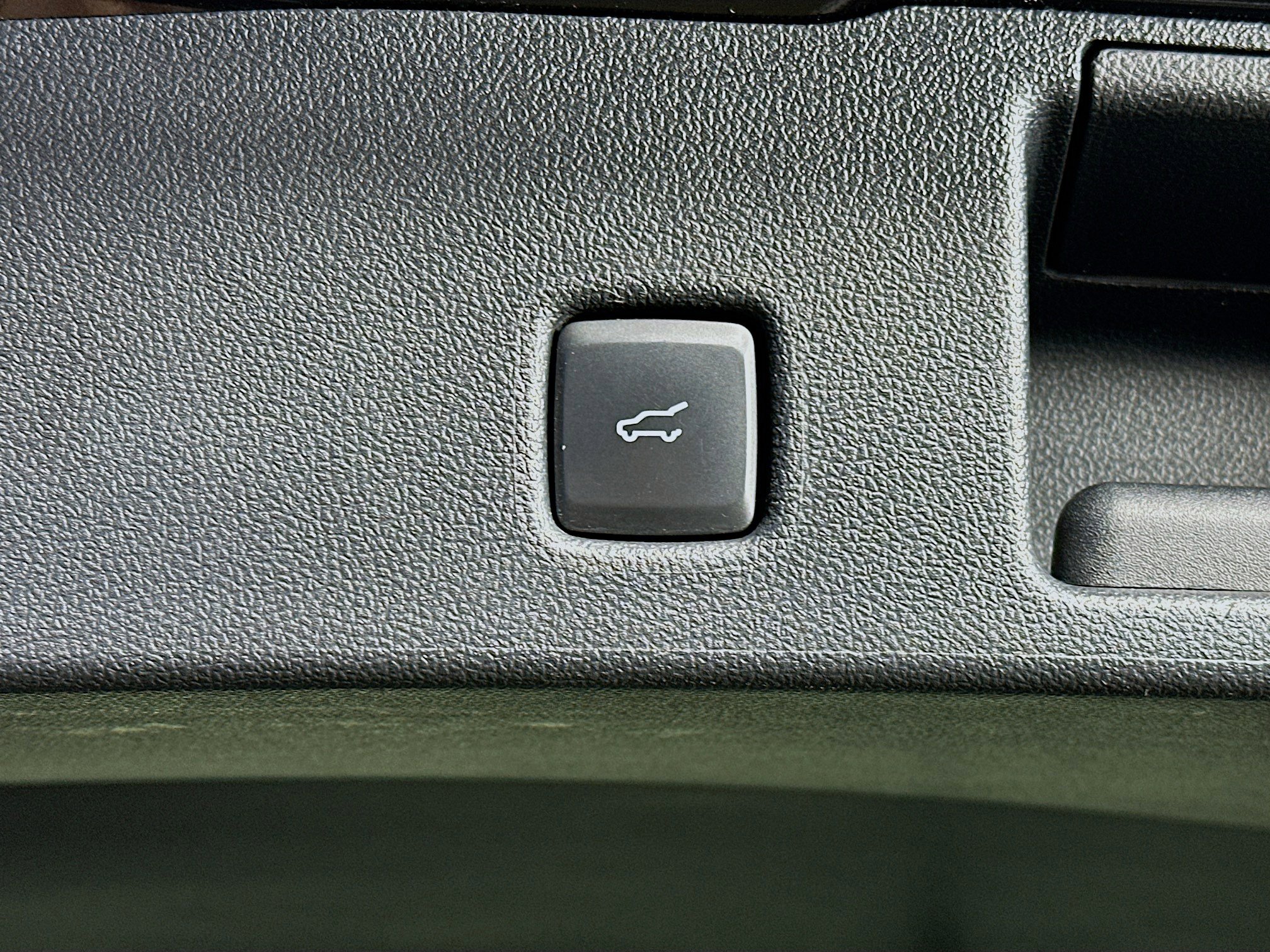 Used 2024 Ford Escape Active image 28