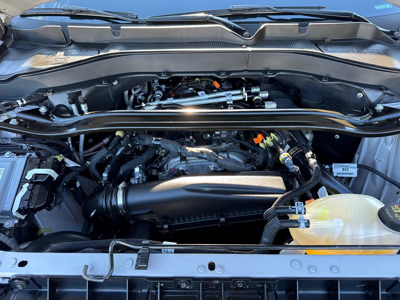 Certified 2025 Ford Explorer ST-Line w/ Premium Package RWD image 9