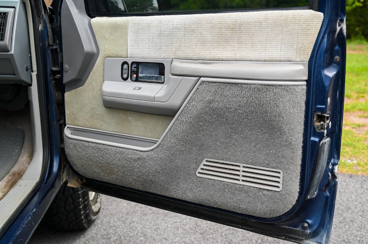 Used 1994 Chevrolet Blazer 4WD image 72