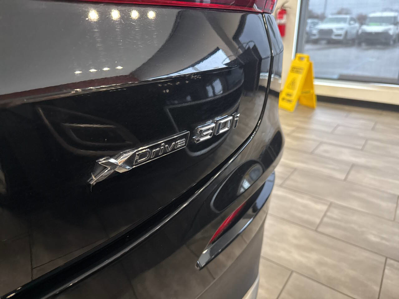 Used 2019 BMW X4 xDrive30i w/ Convenience Package image 10