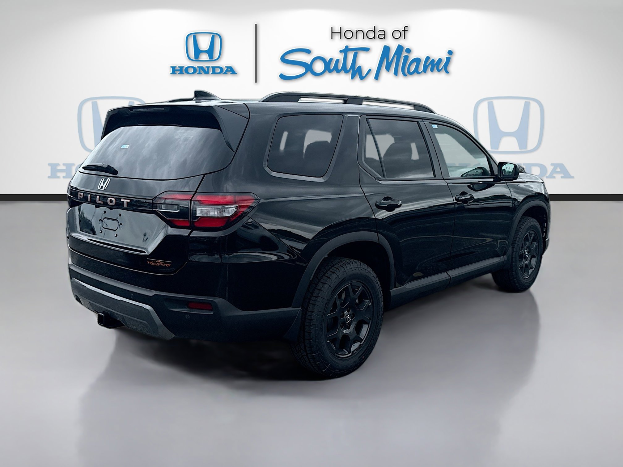 New 2026 Honda Pilot TrailSport image 7