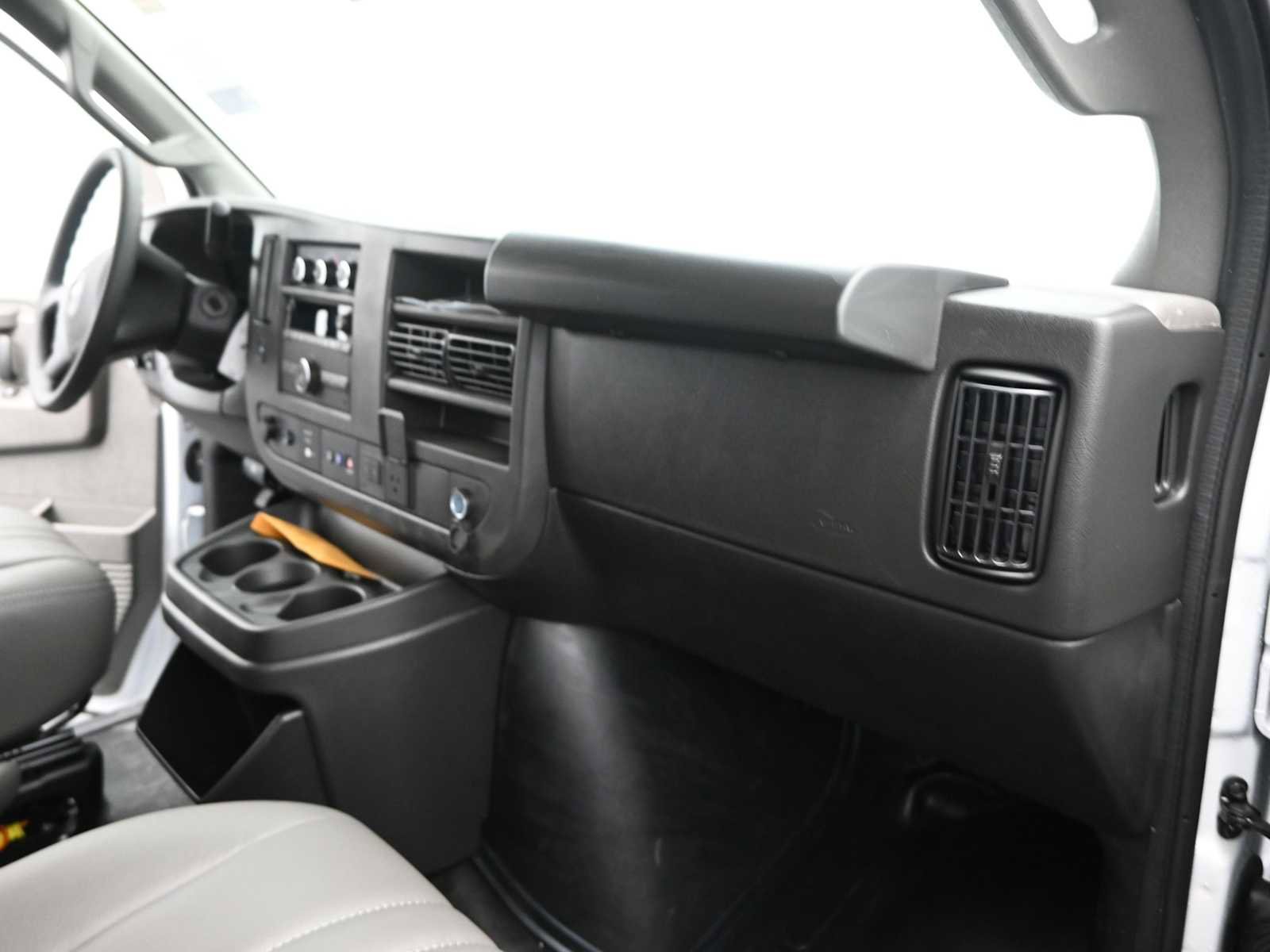 New 2025 GMC Savana 2500 w/ Driver Convenience Package image 22