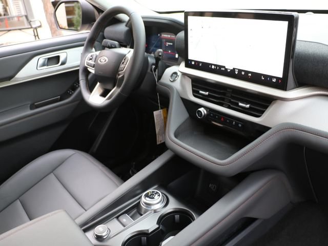 New 2026 Ford Explorer Active w/ Active Comfort Package AWD/4WD image 12