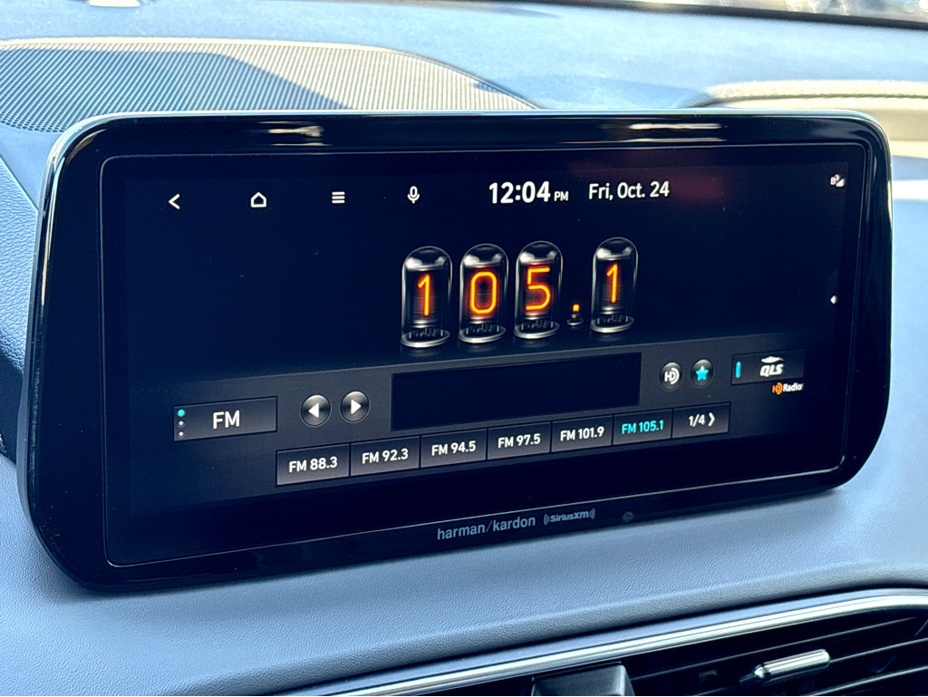 Used 2022 Hyundai Santa Fe Limited image 7