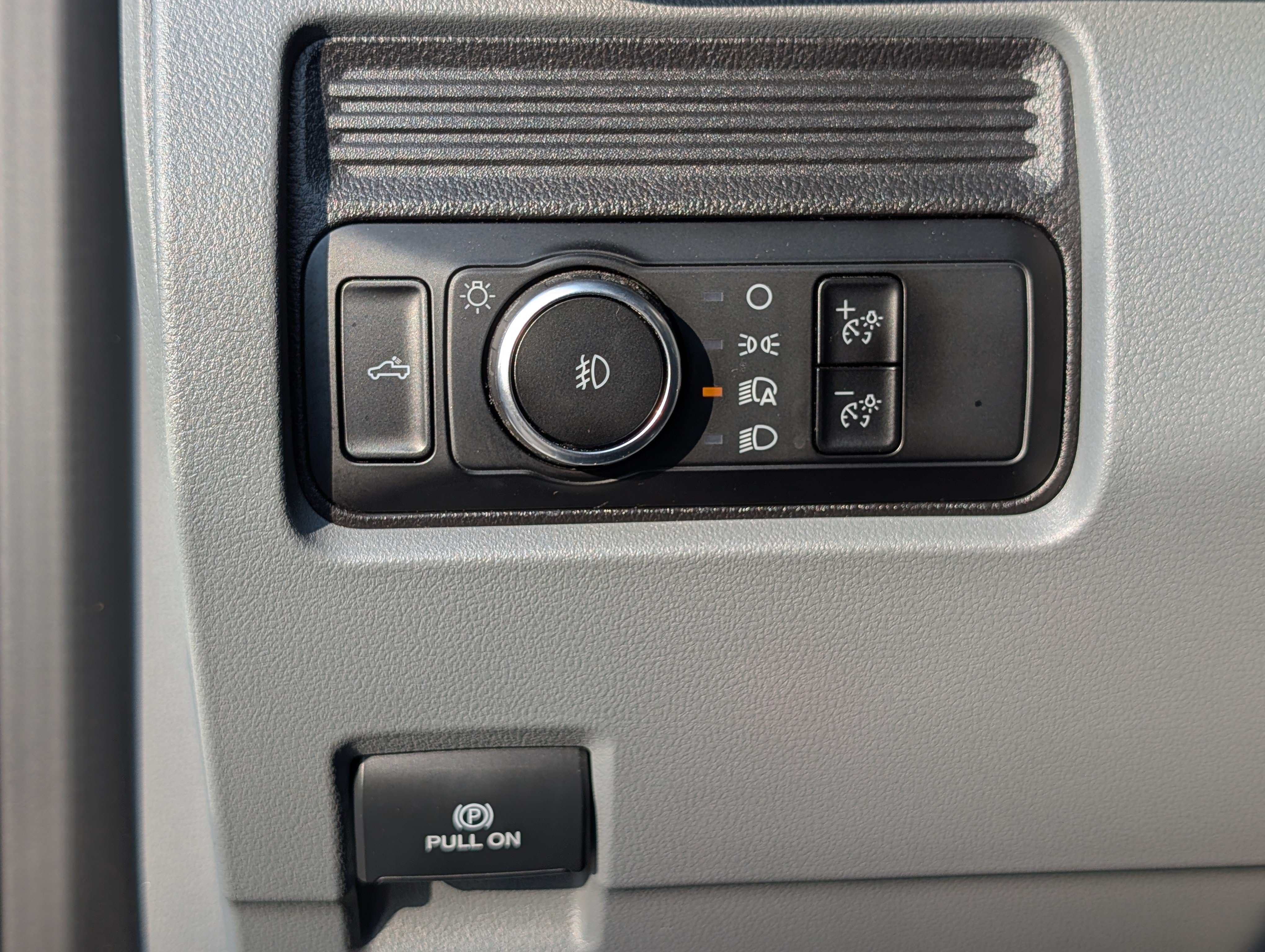 Used 2025 Ford F250 XLT AWD/4WD image 20