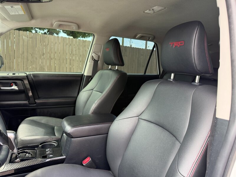 Used 2019 Toyota 4Runner TRD Off-Road Premium AWD/4WD image 22