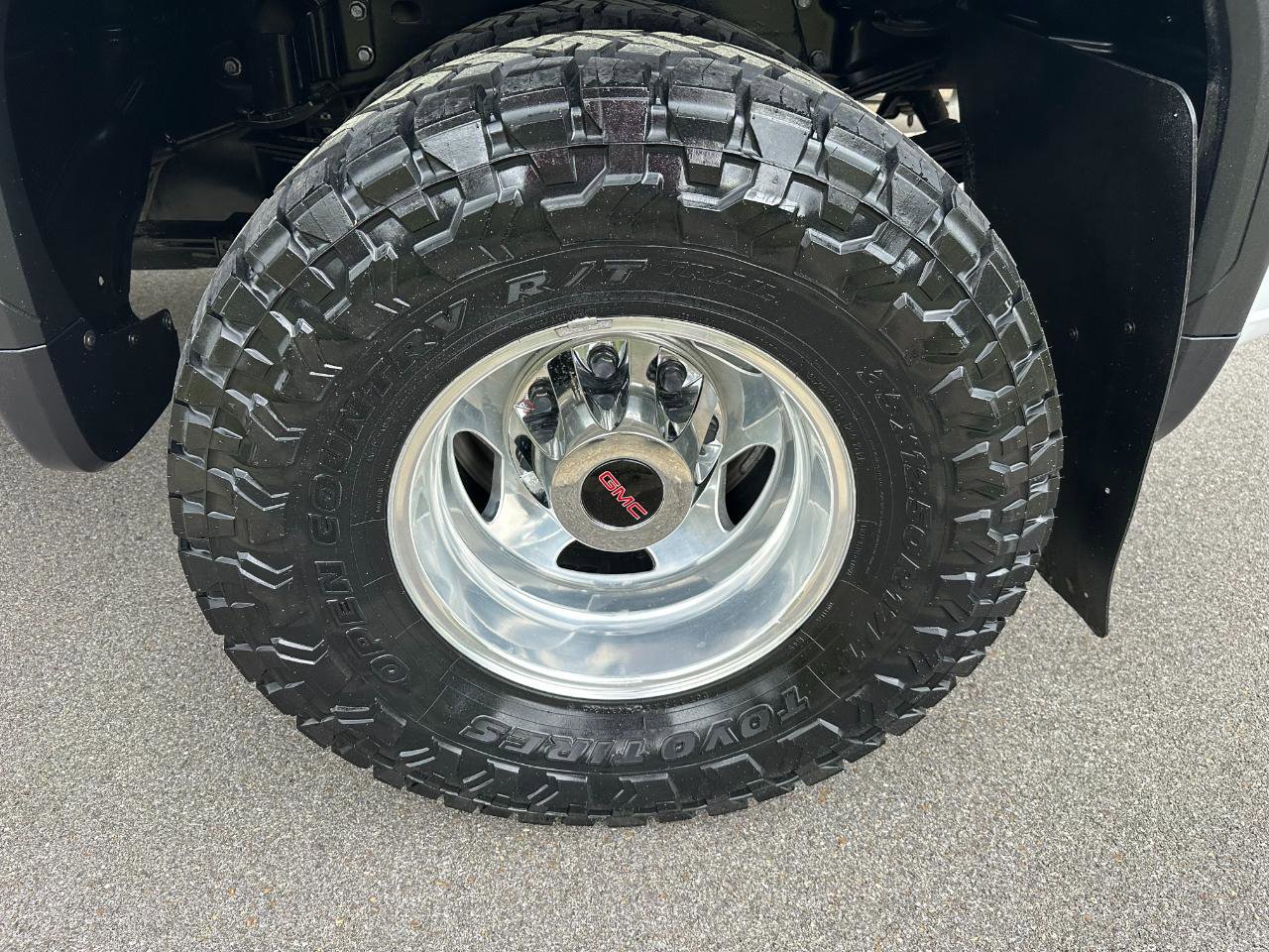 Used 2022 GMC Sierra 3500 Denali image 63