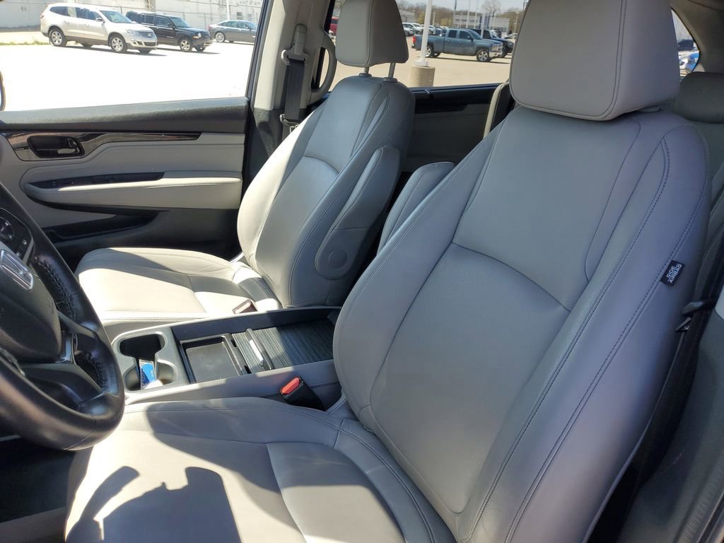 Used 2023 Honda Odyssey Touring image 23