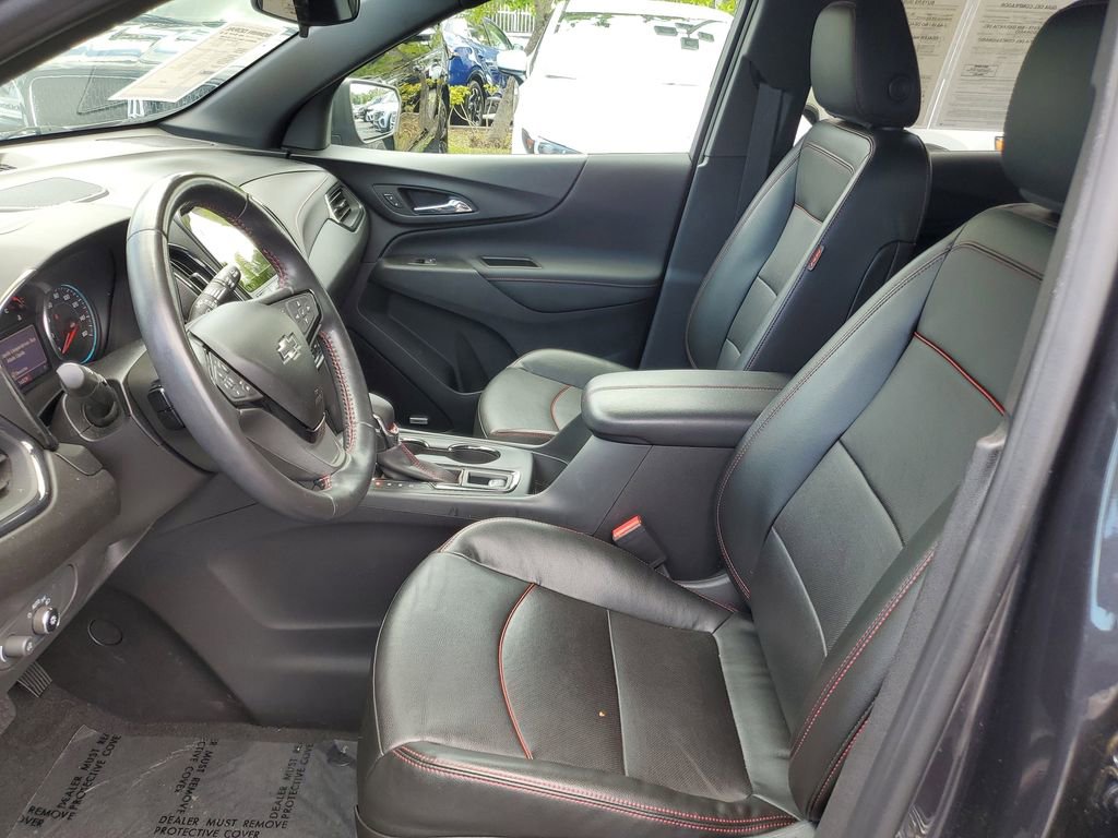 Used 2022 Chevrolet Equinox RS w/ RS Leather Package image 16