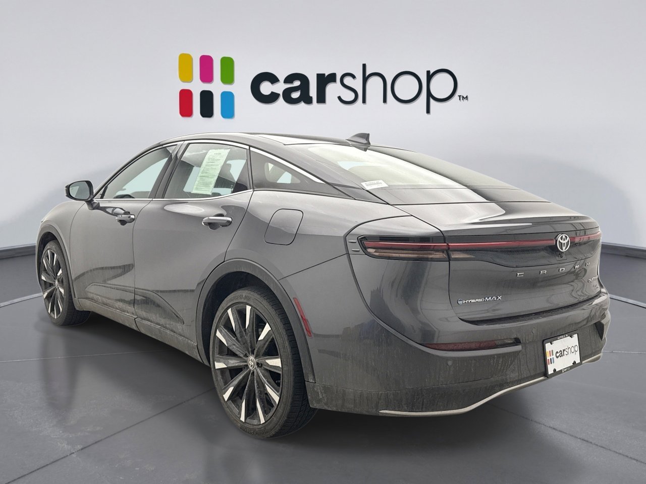 Used 2024 Toyota Crown Platinum image 3