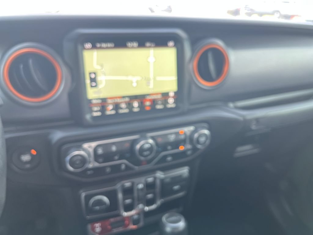 Used 2021 Jeep Gladiator Mojave AWD/4WD image 18