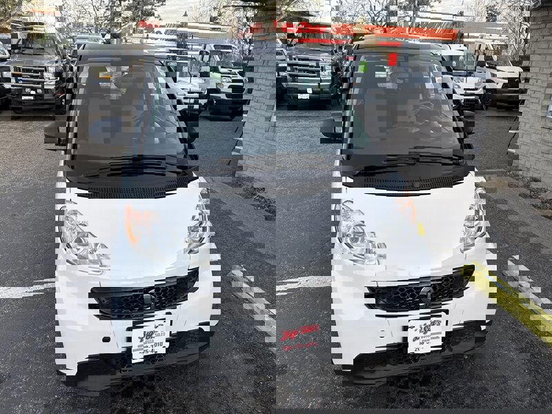 Used 2015 smart fortwo pure image 12