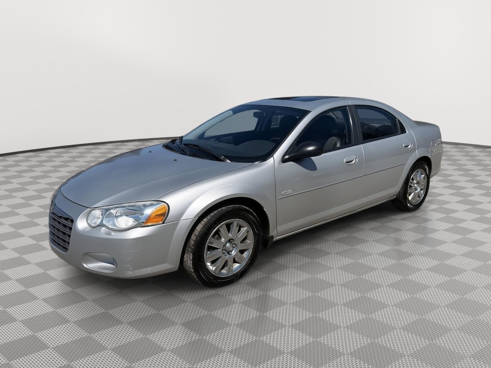 Used 2006 Chrysler Sebring Touring FWD image 3
