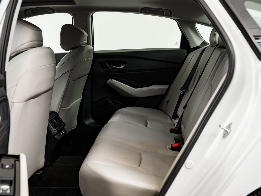 Used 2025 Honda Accord Touring image 41