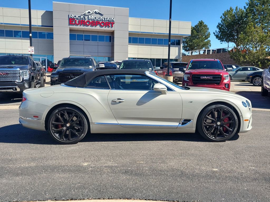 Used 2020 Bentley Continental GT image 2