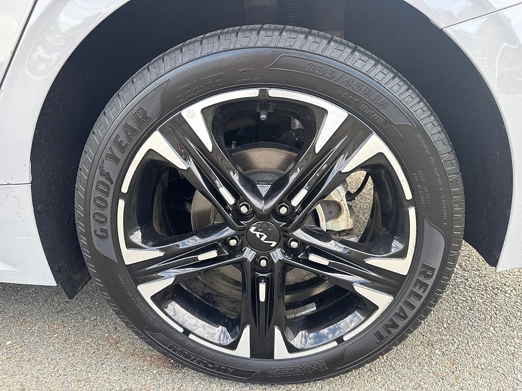 Used 2024 Kia K5 GT-Line w/ GT-Line Premium Package FWD image 7
