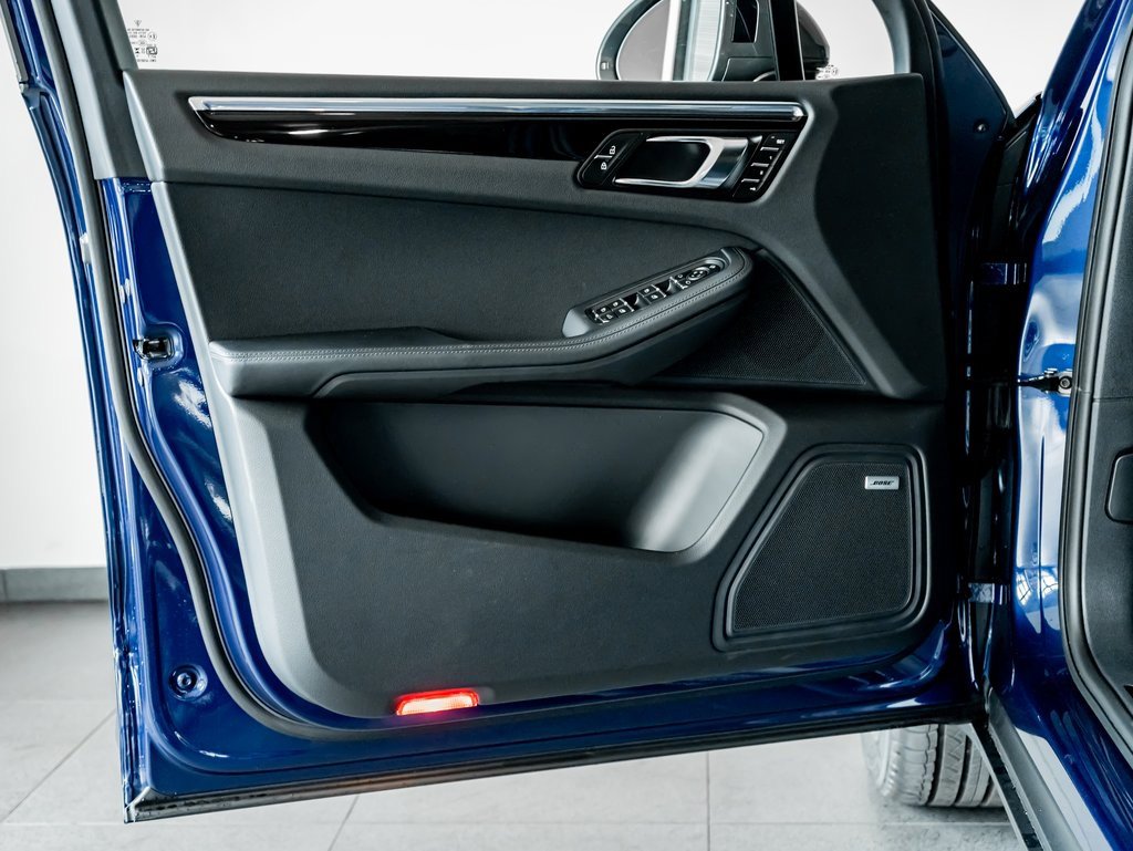 New 2026 Porsche Macan Turbo image 12