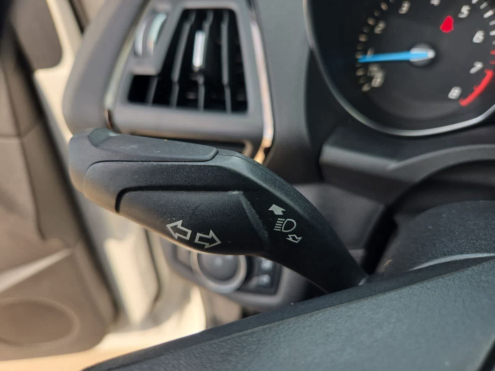 Used 2014 Ford Escape Titanium w/ Equipment Group 401A FWD image 26