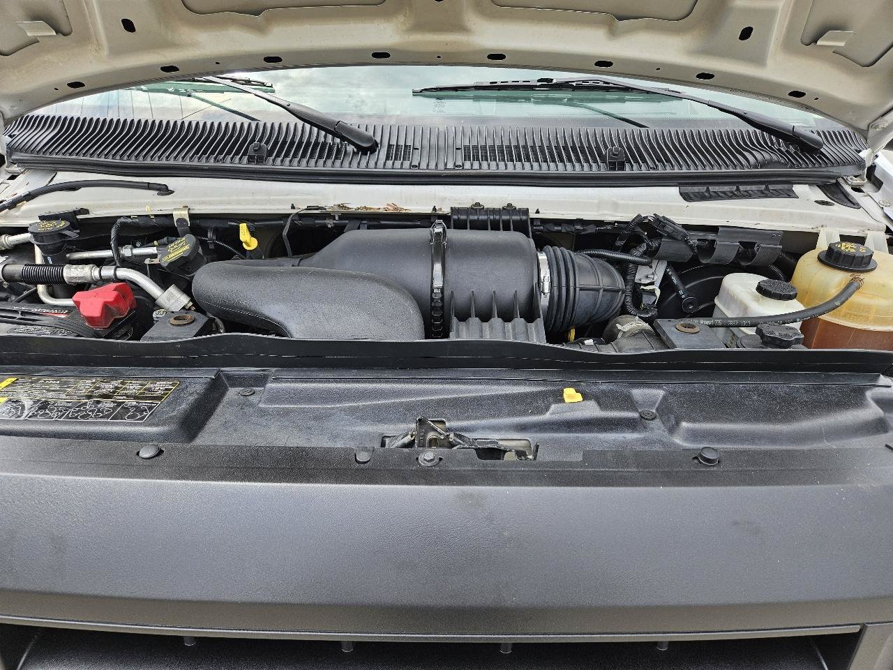 Used 2012 Ford E-250 and Econoline 250 w/ PWR Group RWD image 37