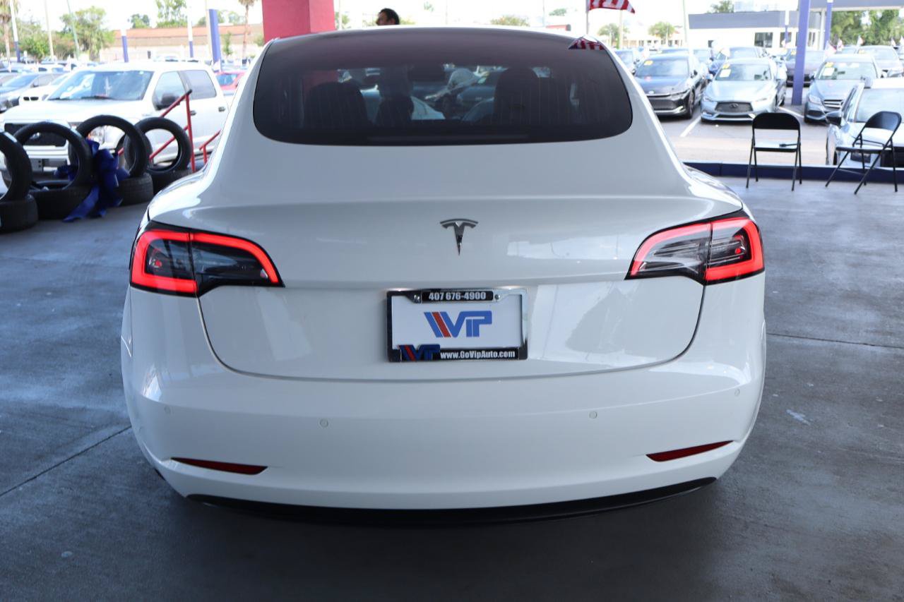 Used 2018 Tesla Model 3 Long Range RWD image 8