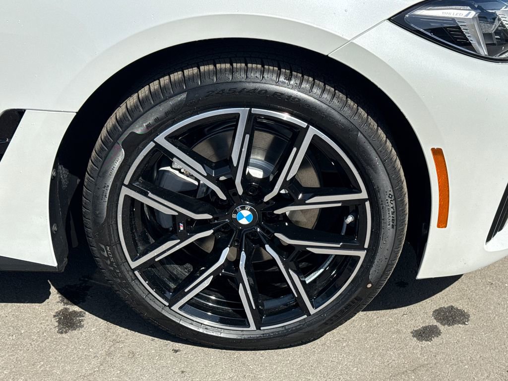 New 2026 BMW i4 eDrive40 w/ M Sport Package image 7