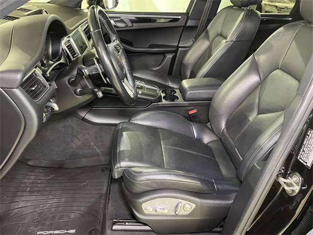 Used 2018 Porsche Macan image 5