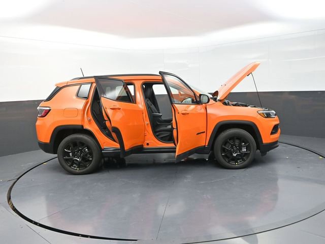 New 2026 Jeep Compass Latitude image 35