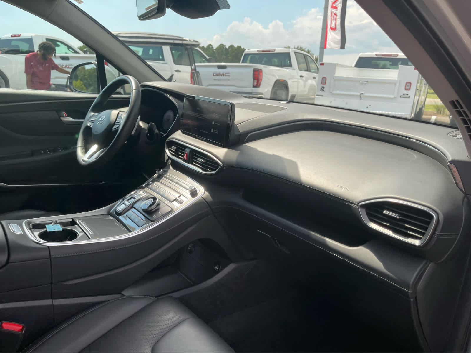 Used 2023 Hyundai Santa Fe SEL w/ Premium Package AWD/4WD image 28