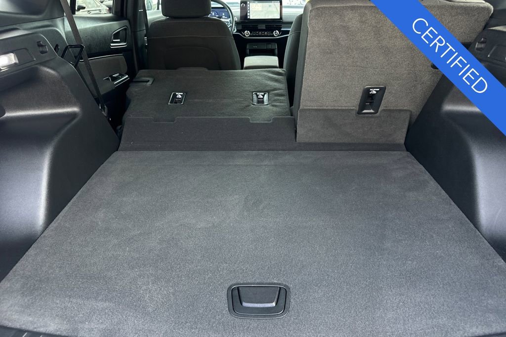 Certified 2024 Honda Prologue EX image 17