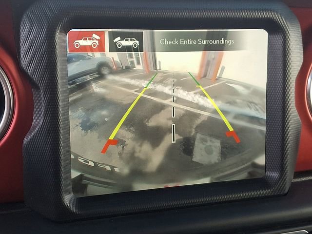 Used 2021 Jeep Wrangler Unlimited Rubicon w/ Dual Top Group image 18