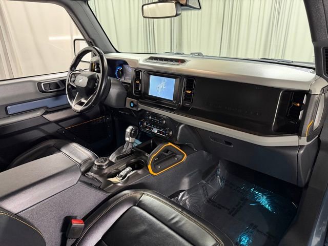 Used 2023 Ford Bronco Badlands w/ Sasquatch Package AWD/4WD image 8