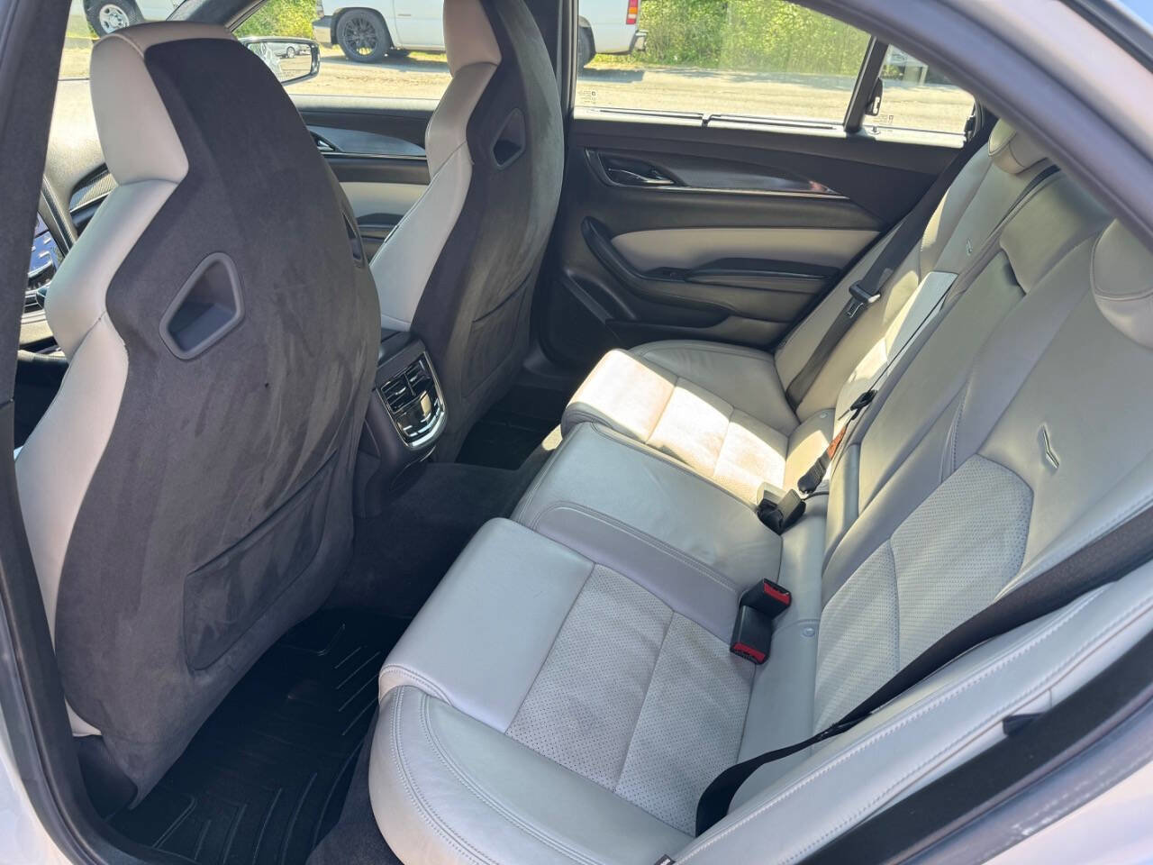 Used 2016 Cadillac CTS V w/ Luxury Package RWD image 12