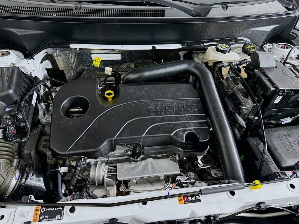 Used 2024 GMC Terrain SLE FWD image 29