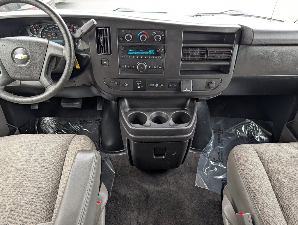Used 2020 Chevrolet Express 3500 LT w/ LT Preferred Equipment Group RWD image 20