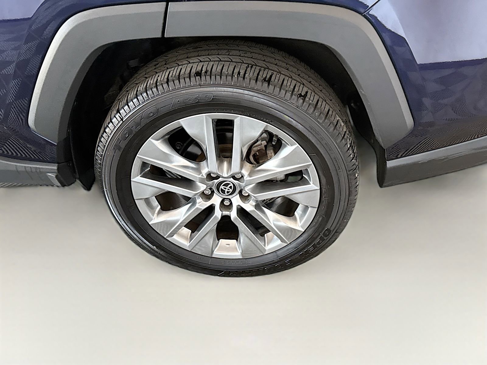 Used 2024 Toyota RAV4 Limited w/ Advanced Technology Package image 23