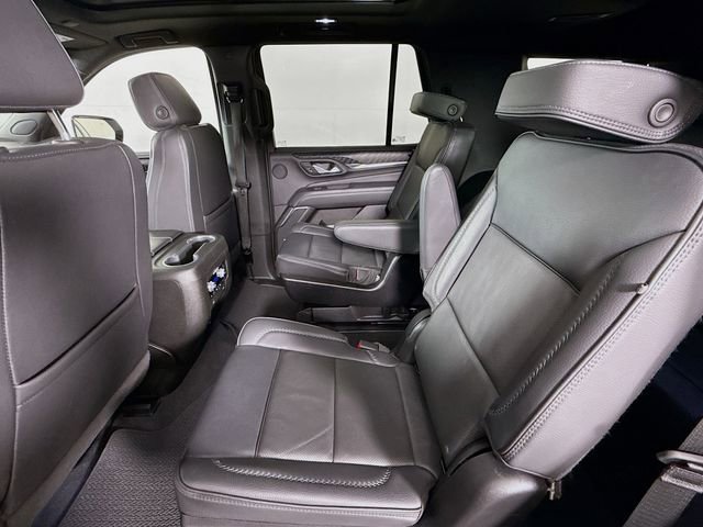 Used 2024 GMC Yukon Denali AWD/4WD image 25