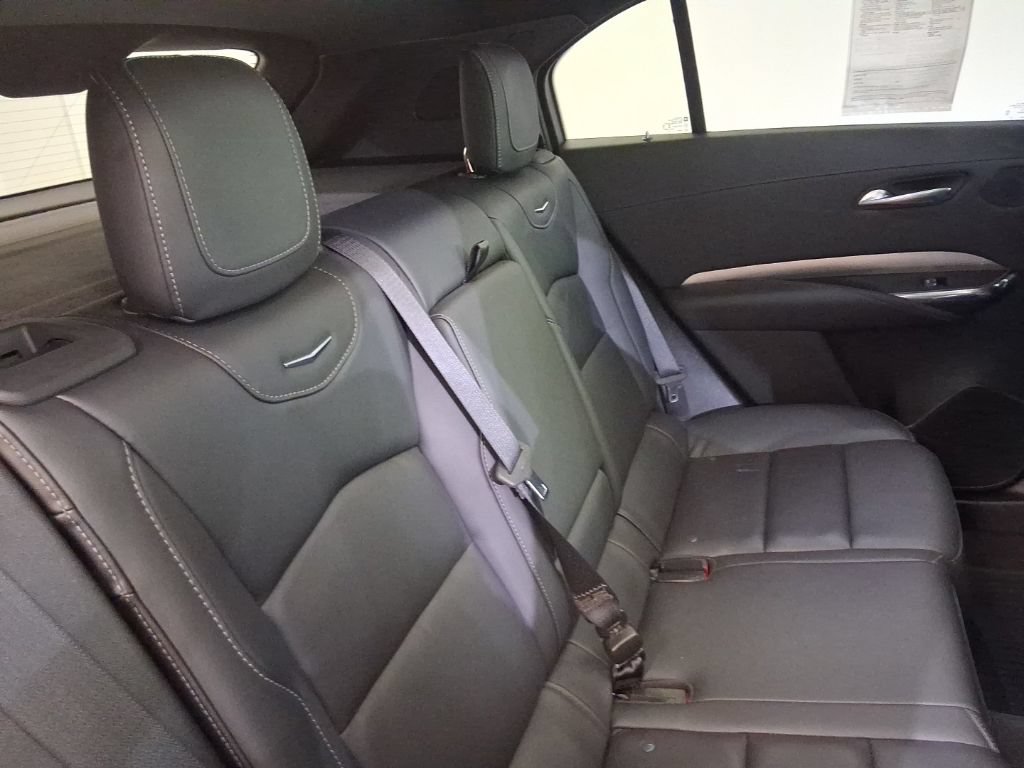 Used 2023 Cadillac XT4 Premium Luxury w/ Cold Weather Package AWD/4WD image 13