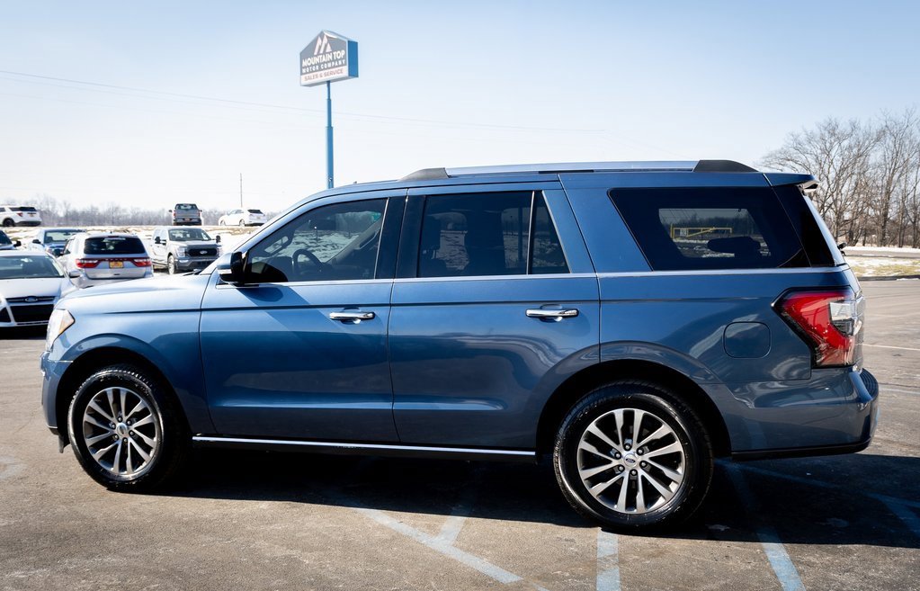 Used 2018 Ford Expedition Limited w/ Driver Assistance Package image 32